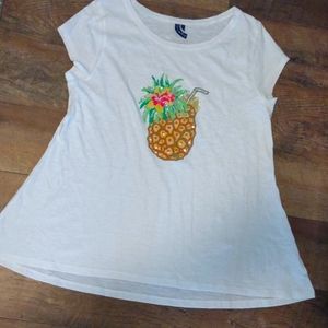 #35.  Pineapple 🍍 T-shirt